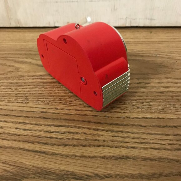 Hallmark Keepsake 2013 North Pole Countdown Radio with MP3 Player Red - Picture 3 of 6